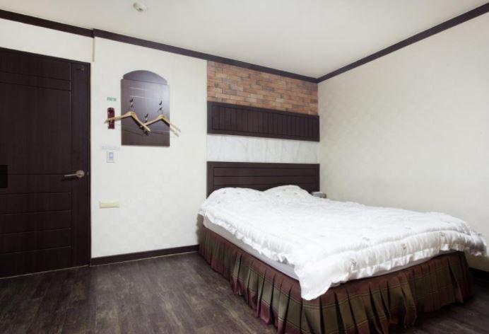 Bali Motel แทจ็อน ภายนอก รูปภาพ