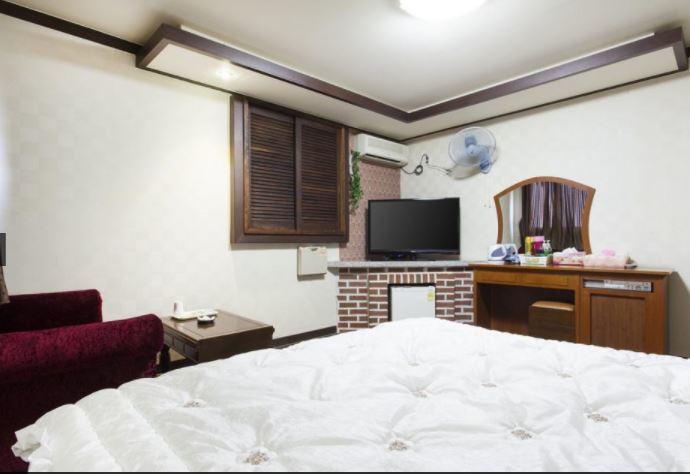Bali Motel แทจ็อน ภายนอก รูปภาพ