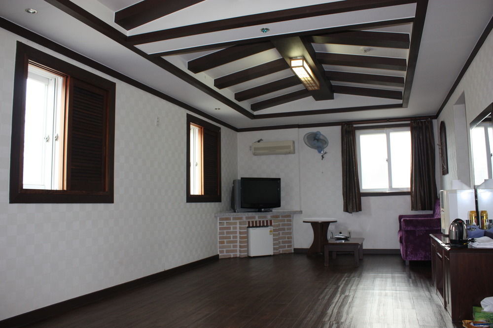 Bali Motel แทจ็อน ภายนอก รูปภาพ